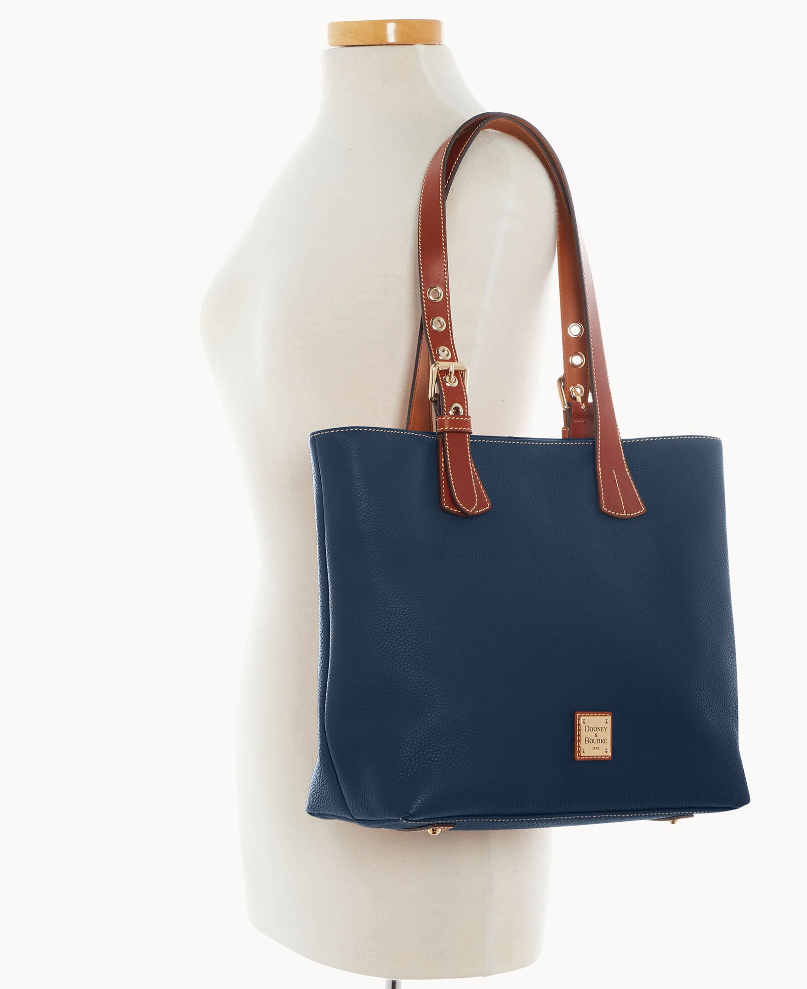 Pebble Grain Emily Tote - Image 8