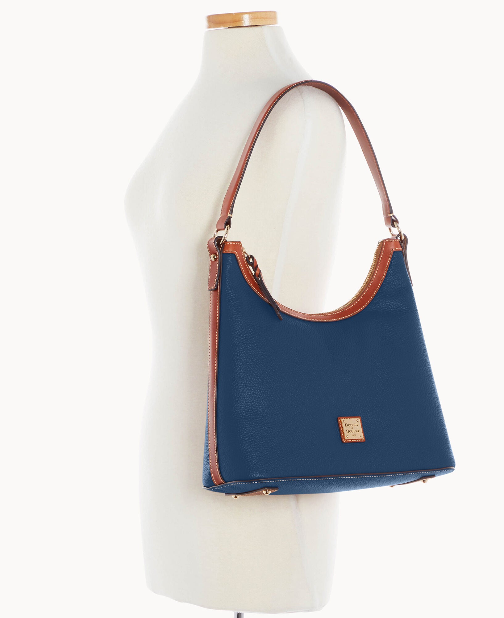 Pebble Grain Hobo - Image 24