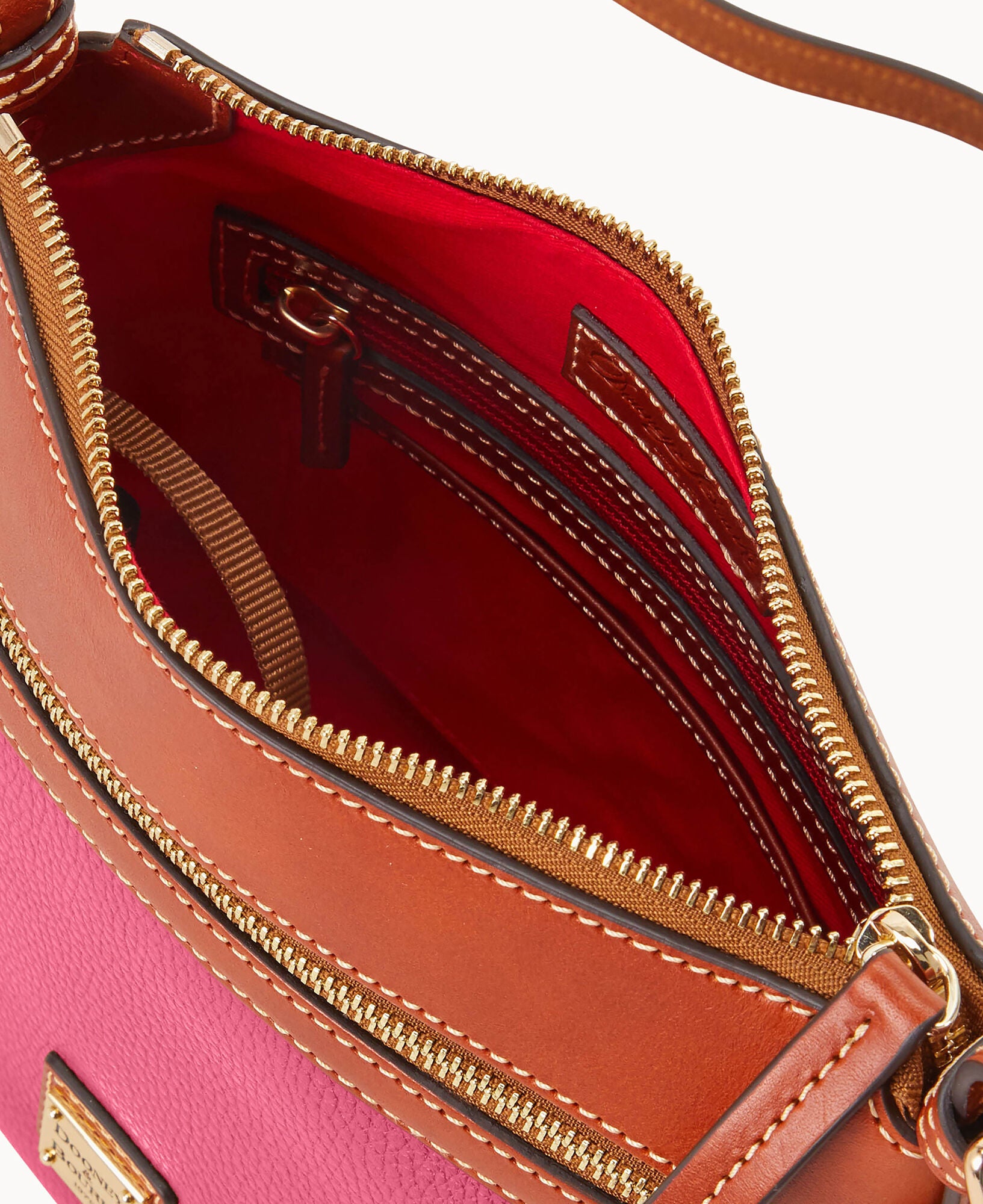 Pebble Grain Crossbody 25 - Image 12