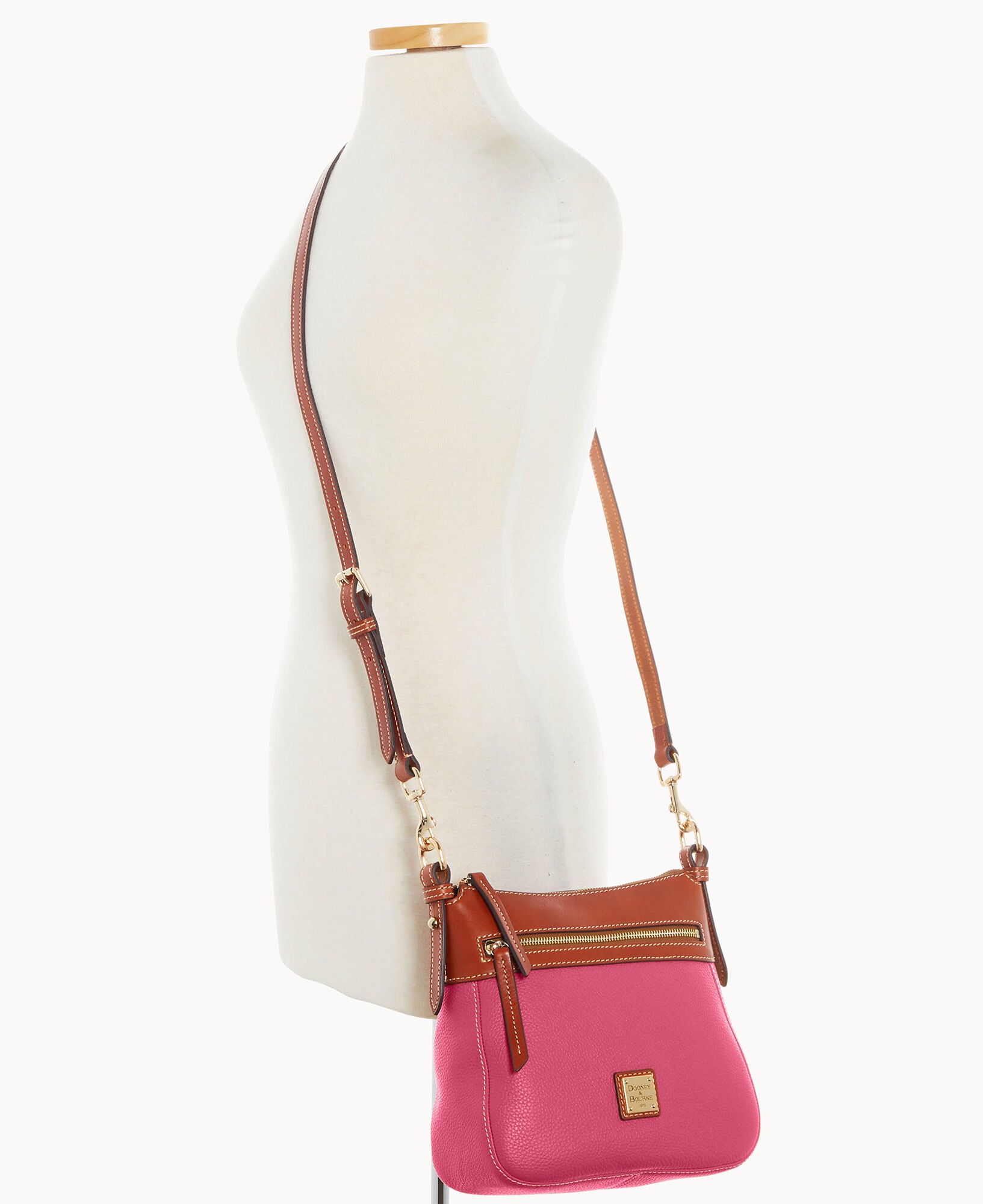 Pebble Grain Crossbody 25 - Image 13