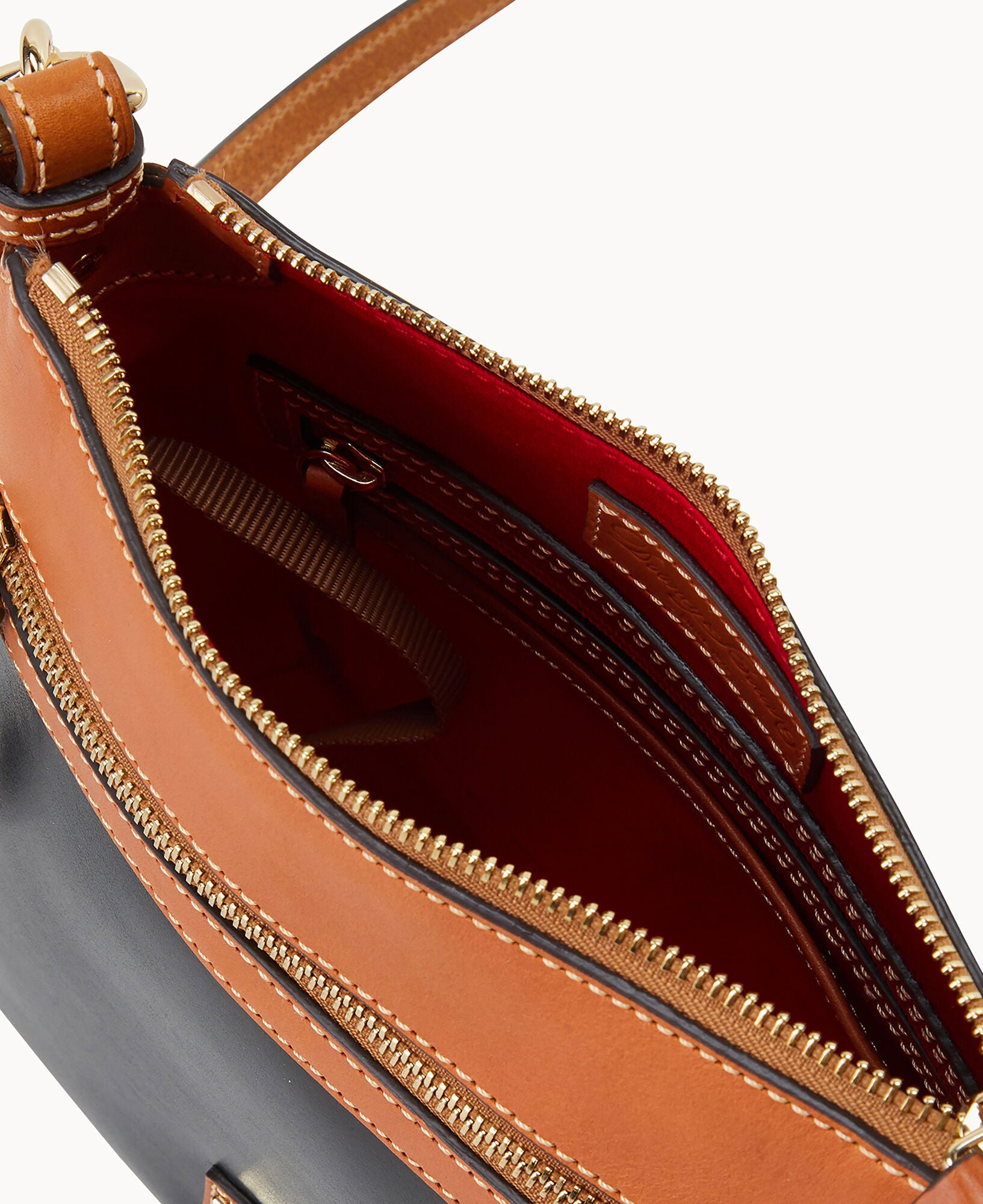 Wexford Leather Crossbody 25 - Image 7