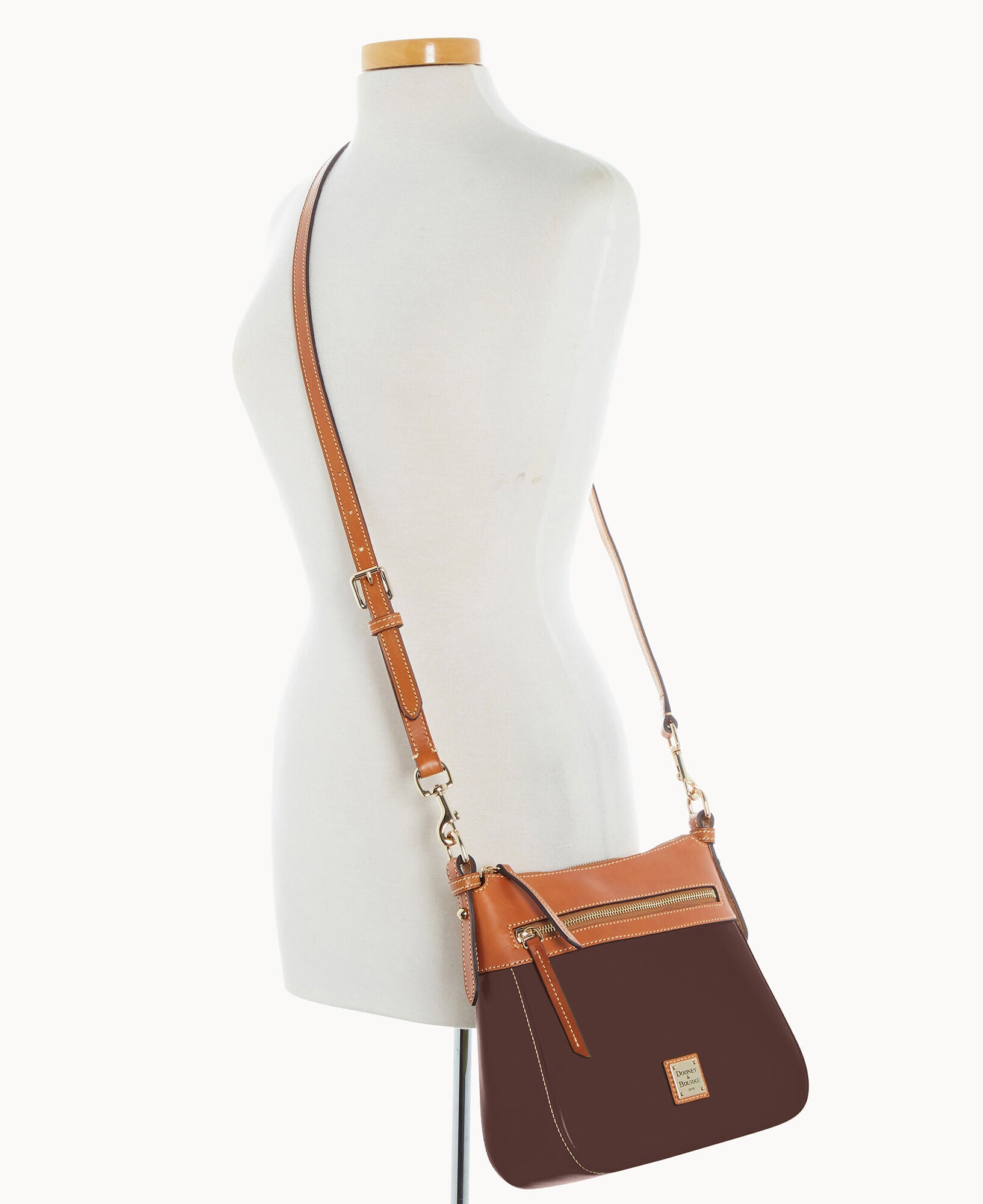 Wexford Leather Crossbody 25 - Image 16