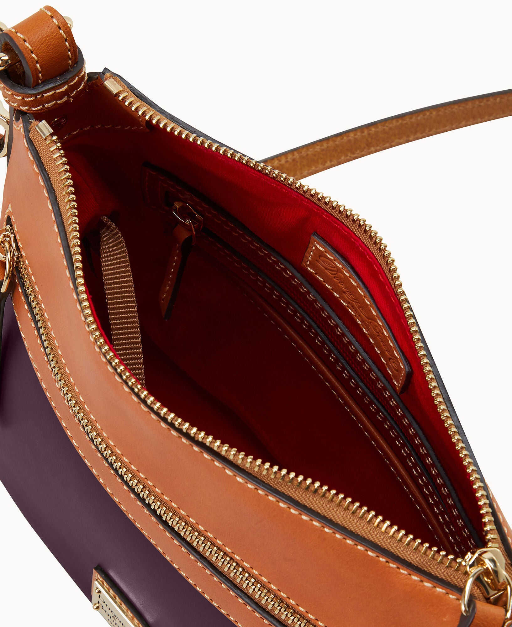 Wexford Leather Crossbody 25 - Image 11