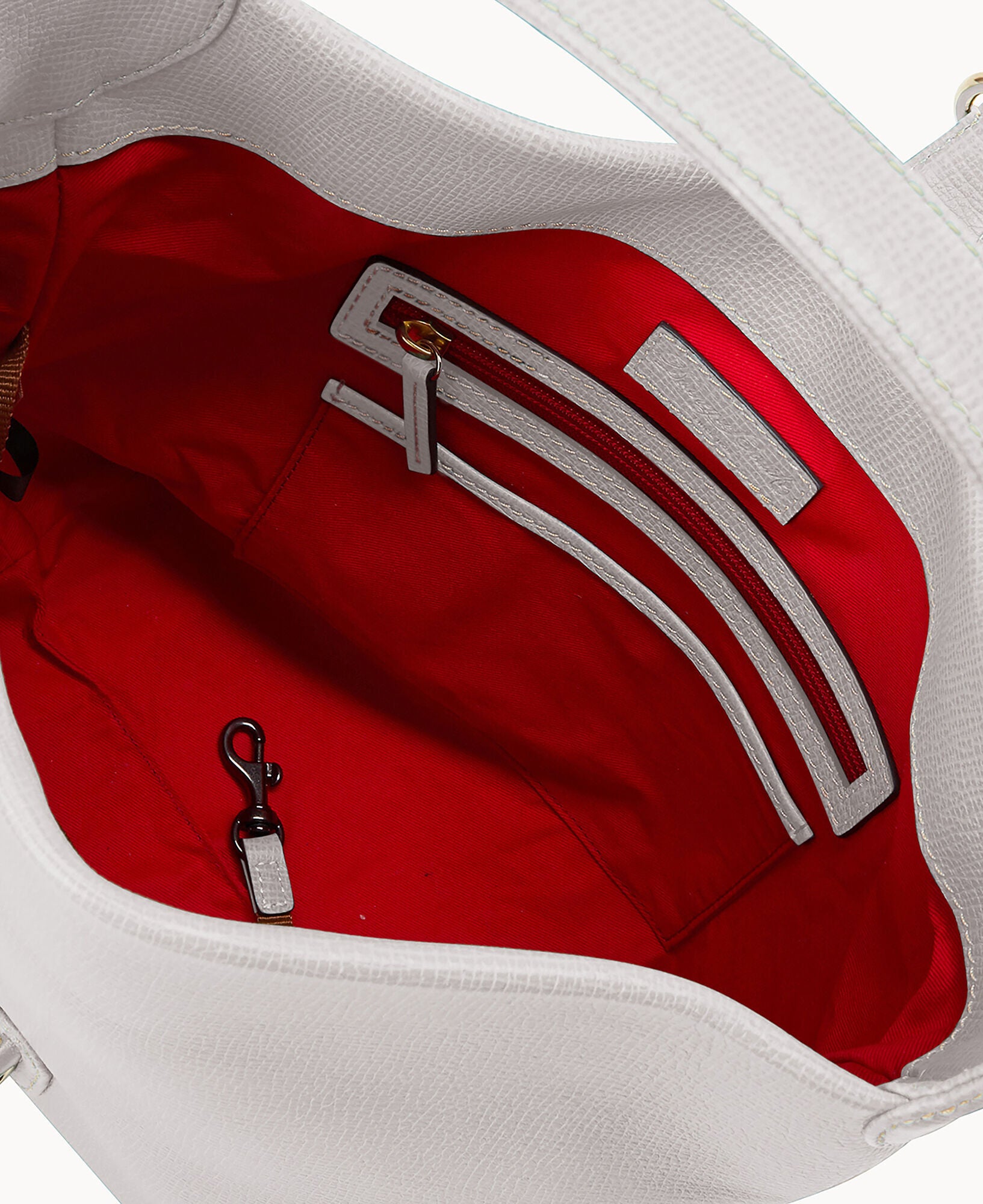 Sorrento Small Logo Lock Sac - Image 15