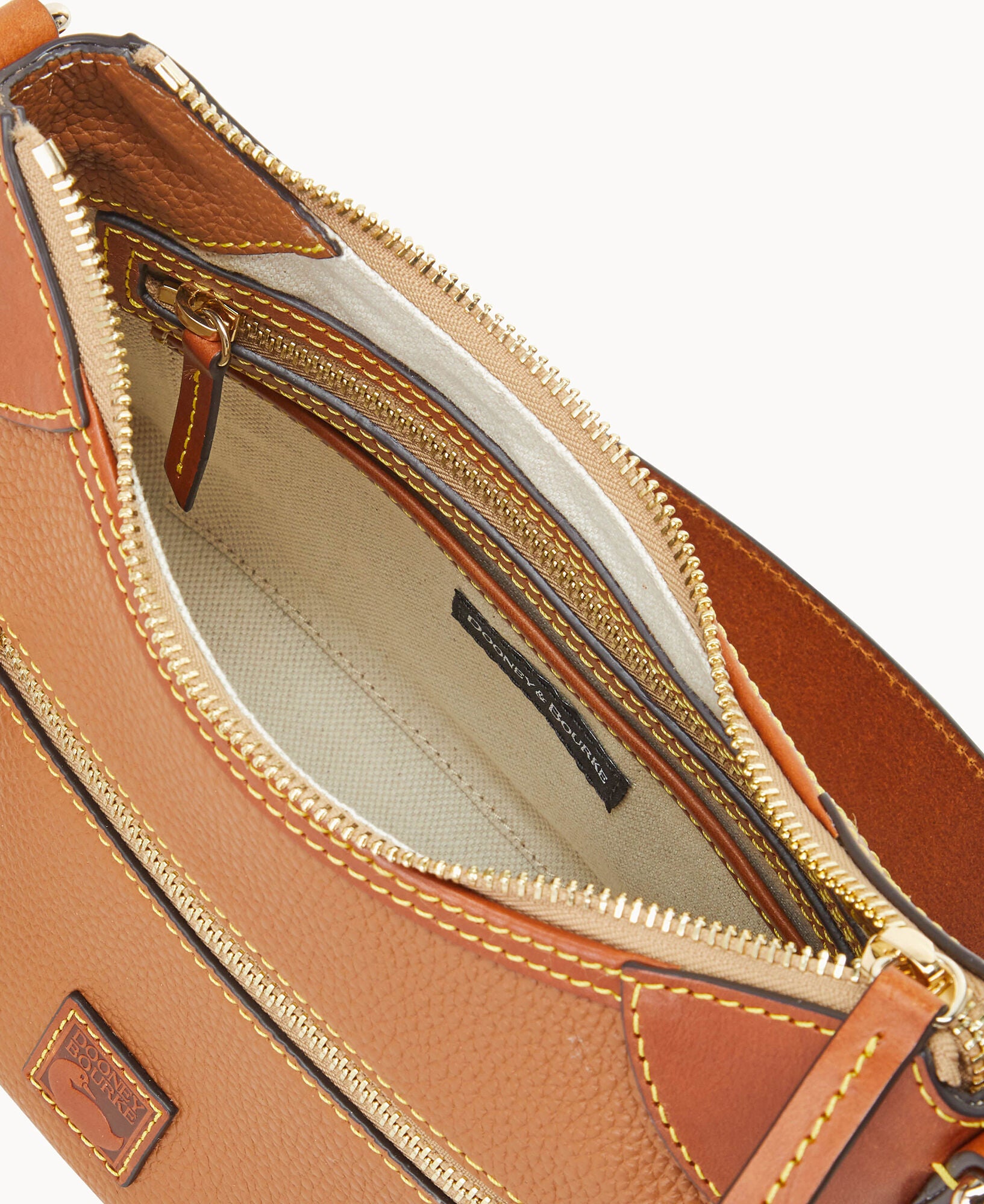 Pebble Grain Small Hobo - Image 11