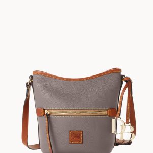 Pebble Grain Small Zip Sac
