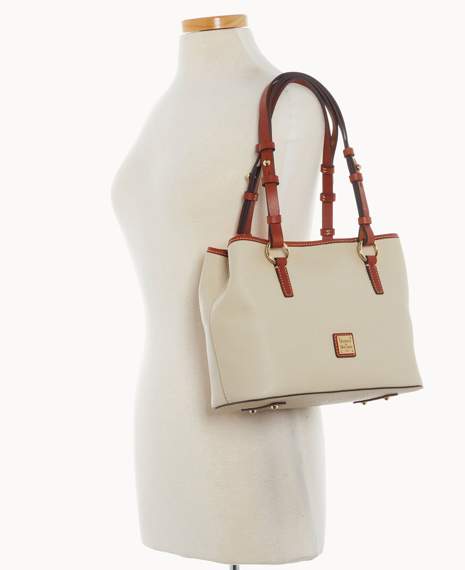 Pebble Grain Small Briana with Pouch - Image 10