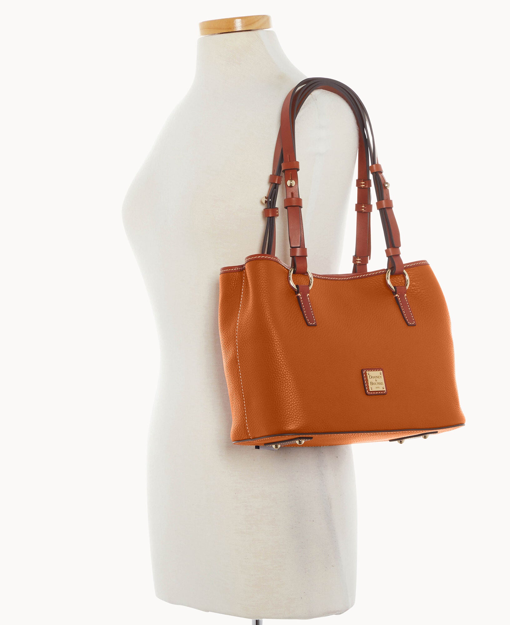 Pebble Grain Small Briana with Pouch - Image 29