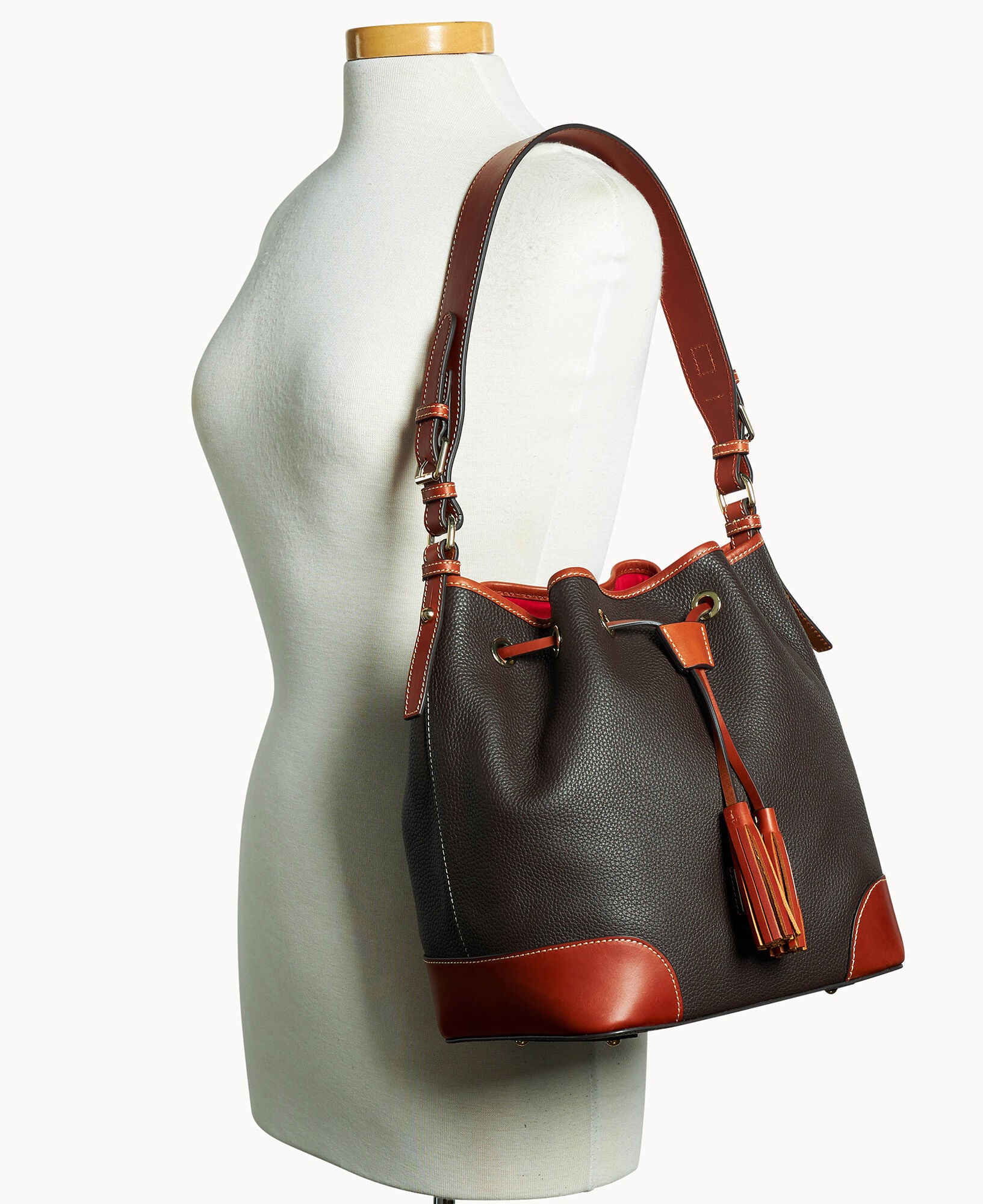 Pebble Grain Drawstring - Image 12