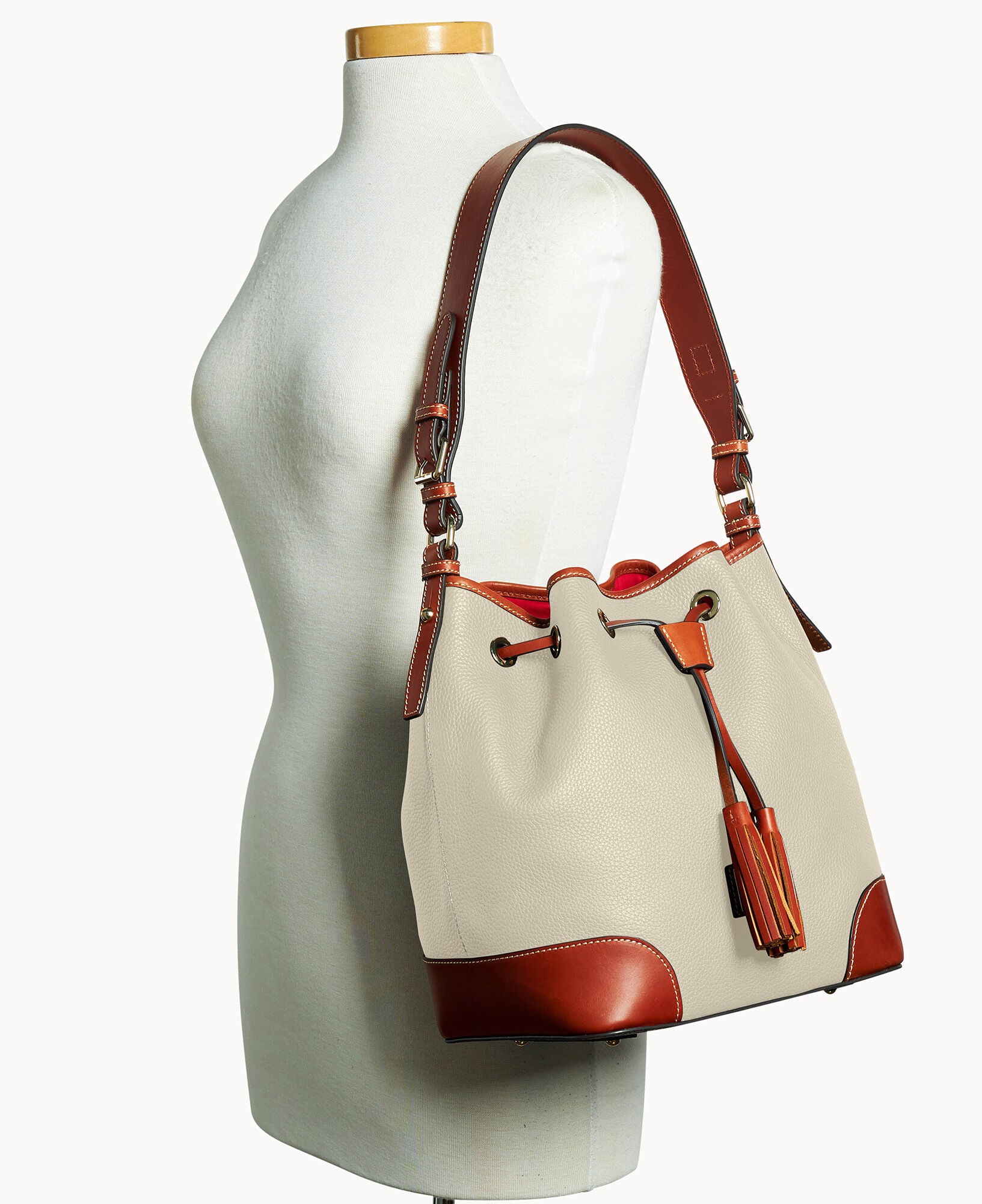 Pebble Grain Drawstring - Image 16