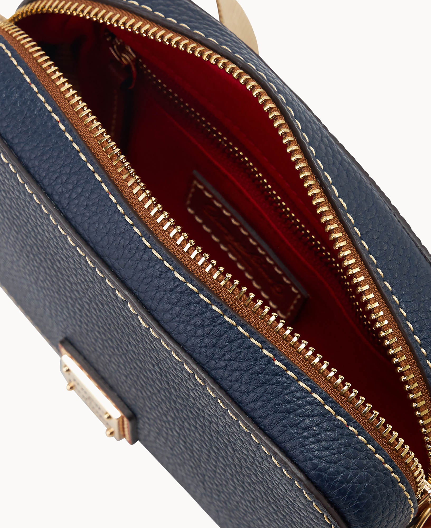 Pebble Grain Belt Bag - Image 12