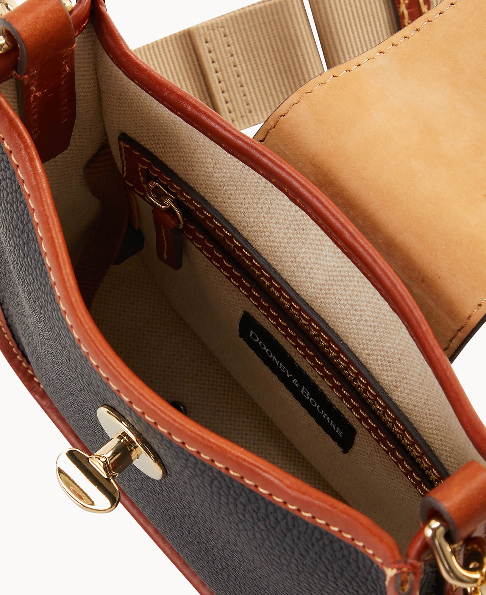 Pebble Turnlock Messenger 20 - Image 3