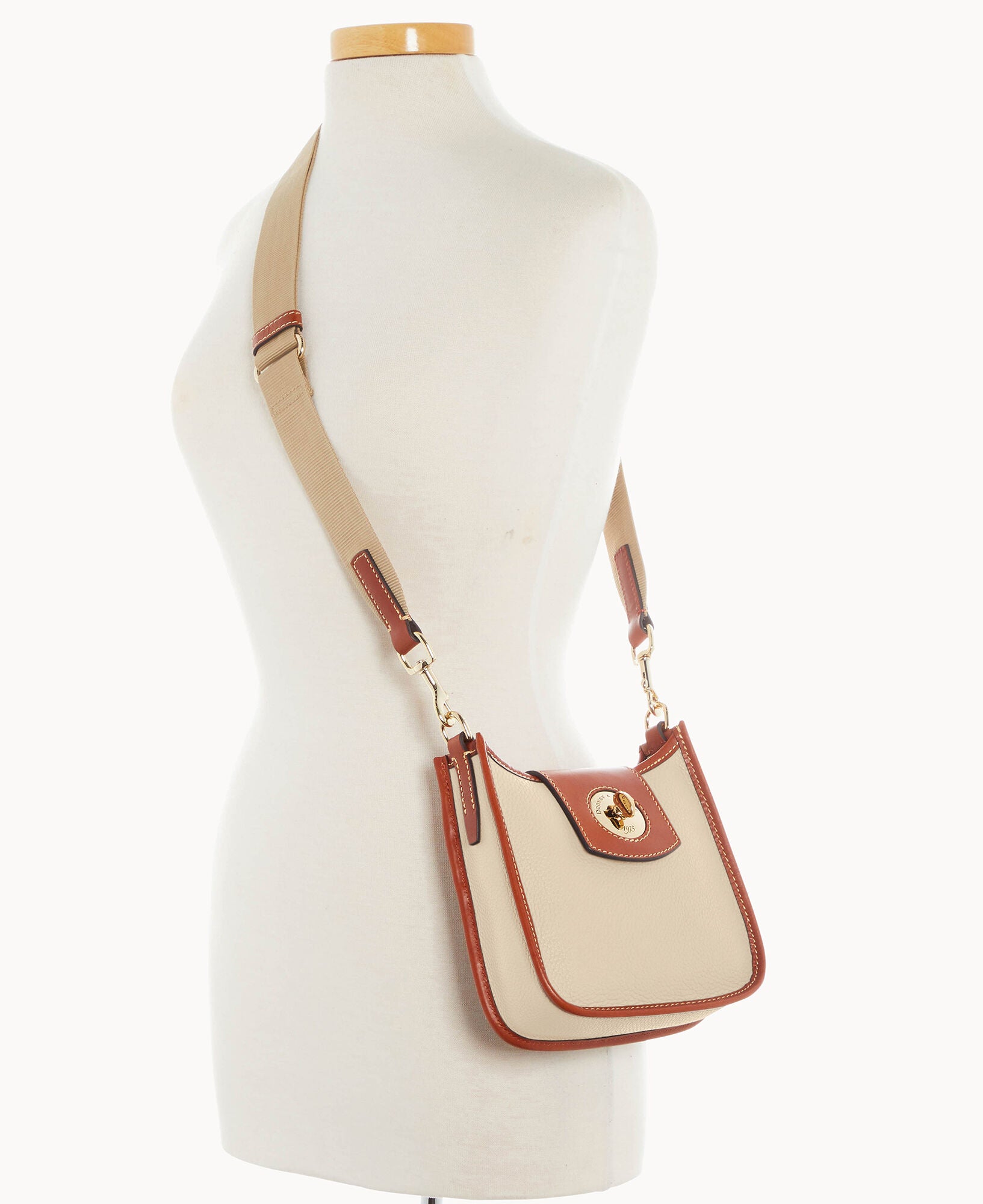 Pebble Turnlock Messenger 20 - Image 10
