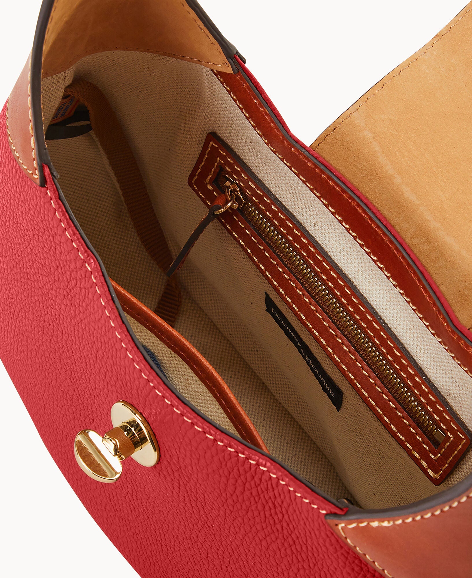 Pebble Turnlock Hobo 26 - Image 27