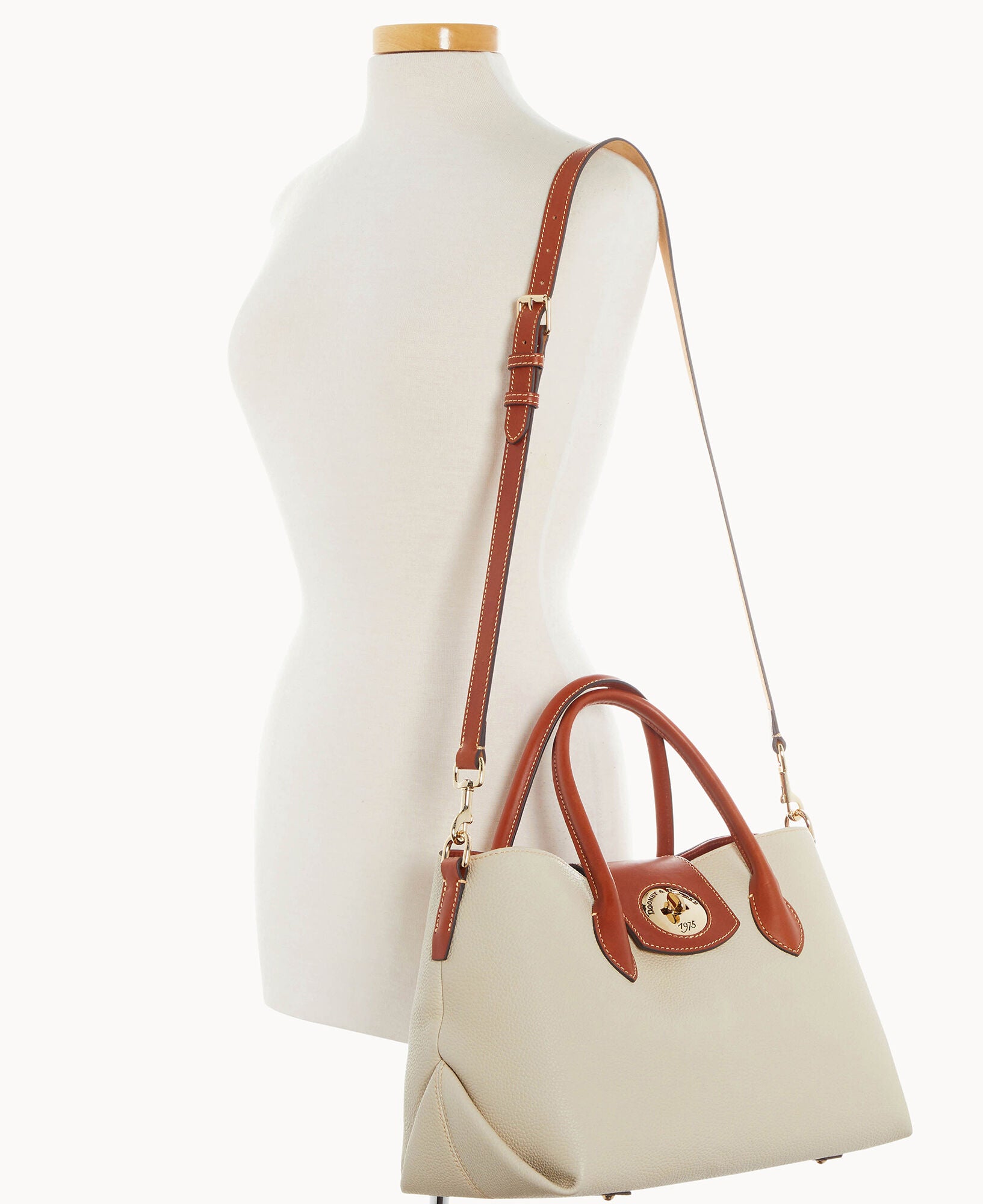 Pebble Turnlock Handle Tote 30 - Image 20