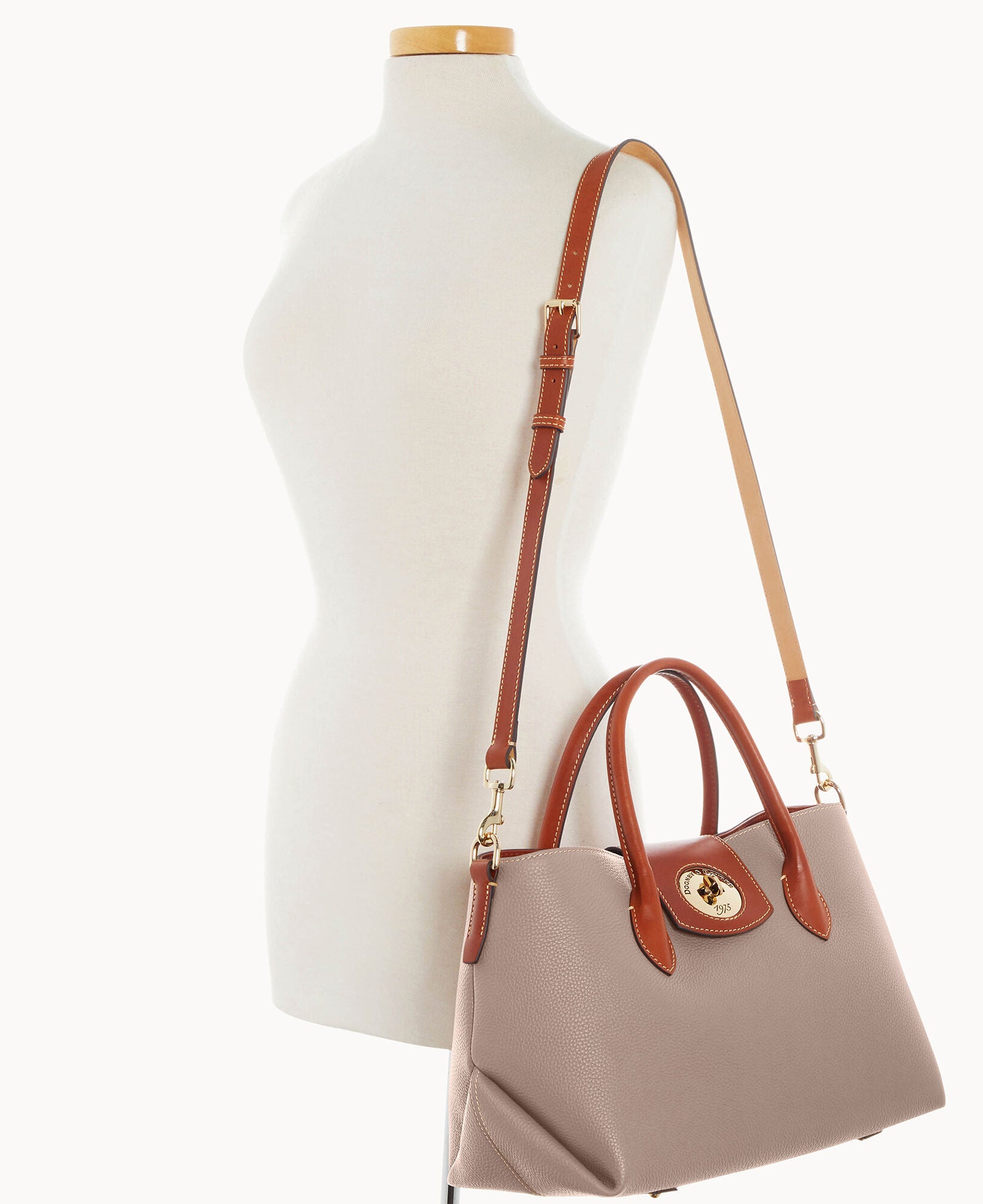 Pebble Turnlock Handle Tote 30 - Image 25