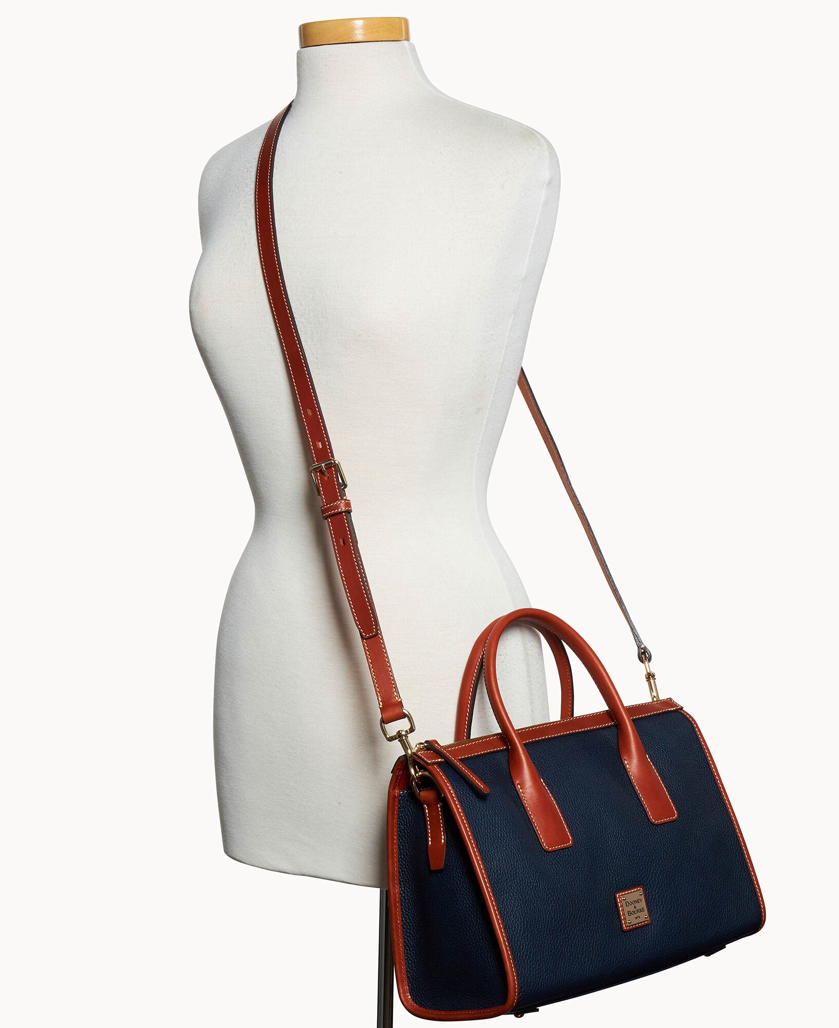 Pebble Grain Satchel - Image 28