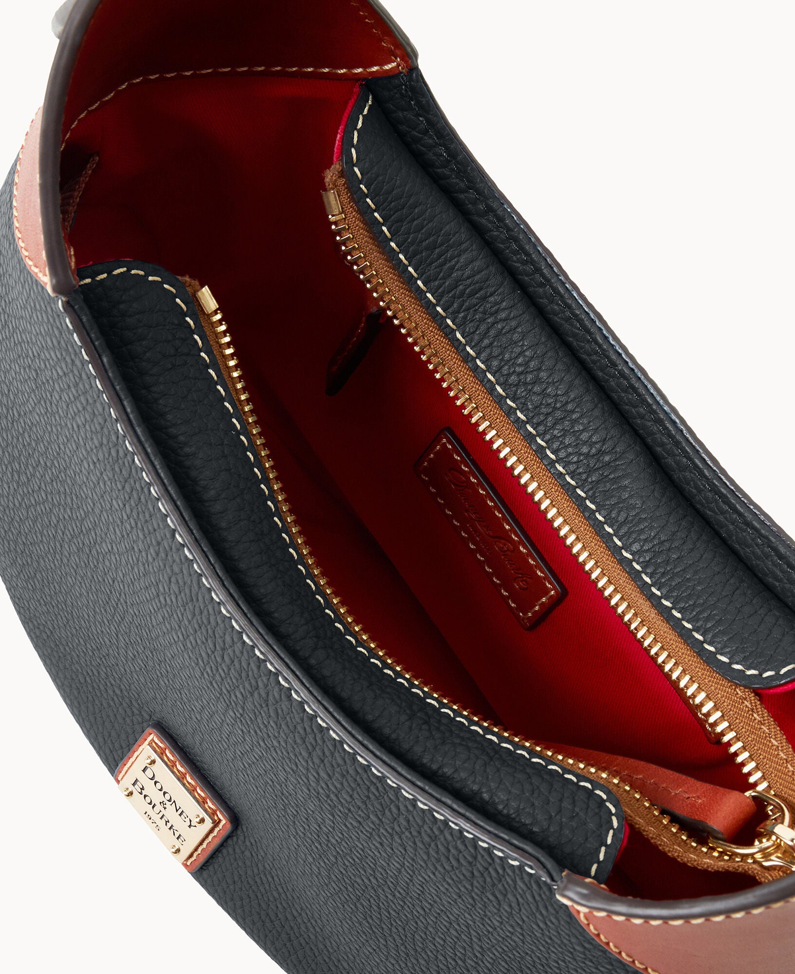 Pebble Grain Hobo - Image 7