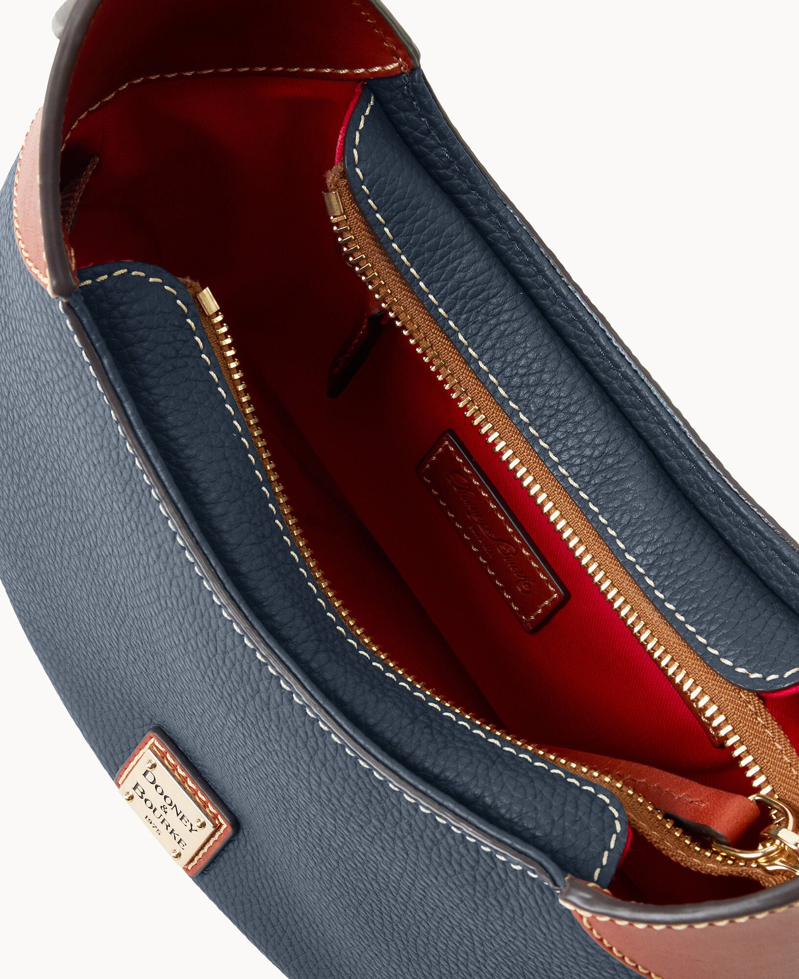 Pebble Grain Hobo - Image 28