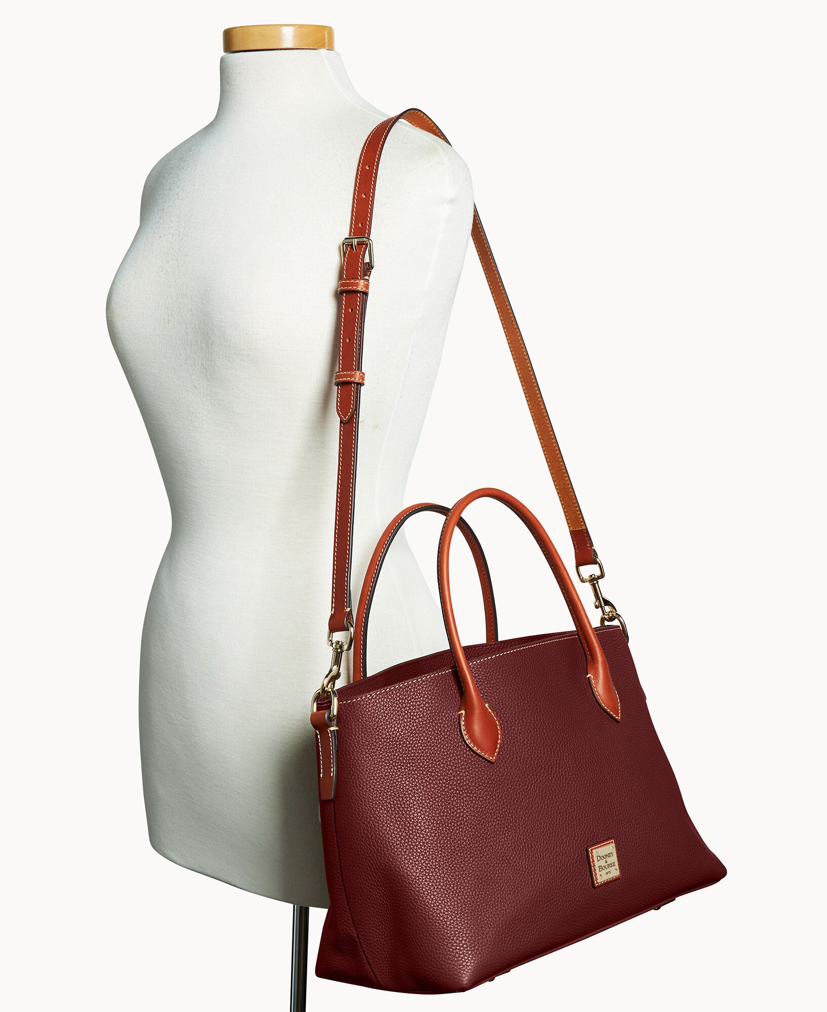 Pebble Grain Large Handle Tote - Image 20