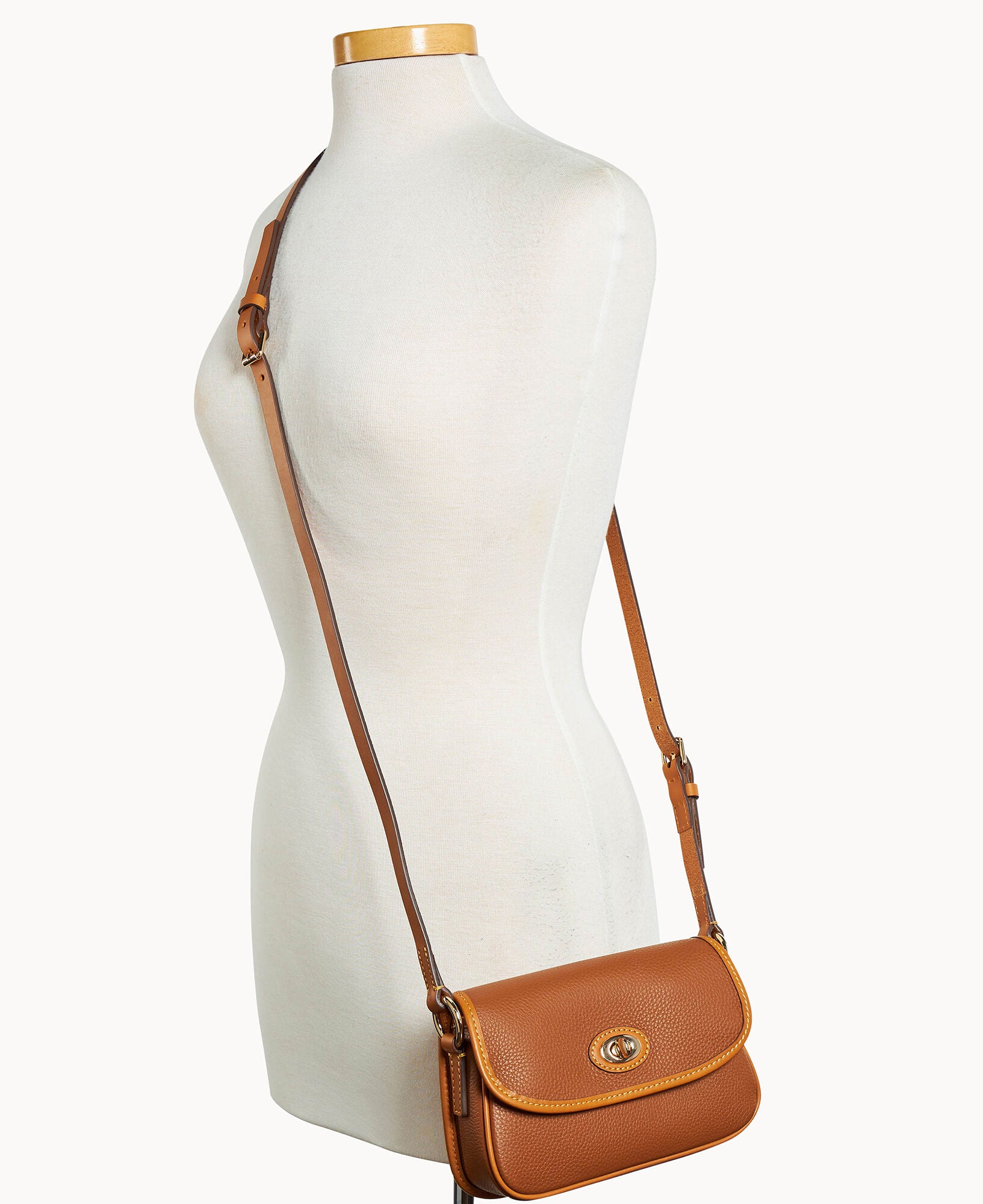 Pebble Grain Turnlock Crossbody 22 - Image 15