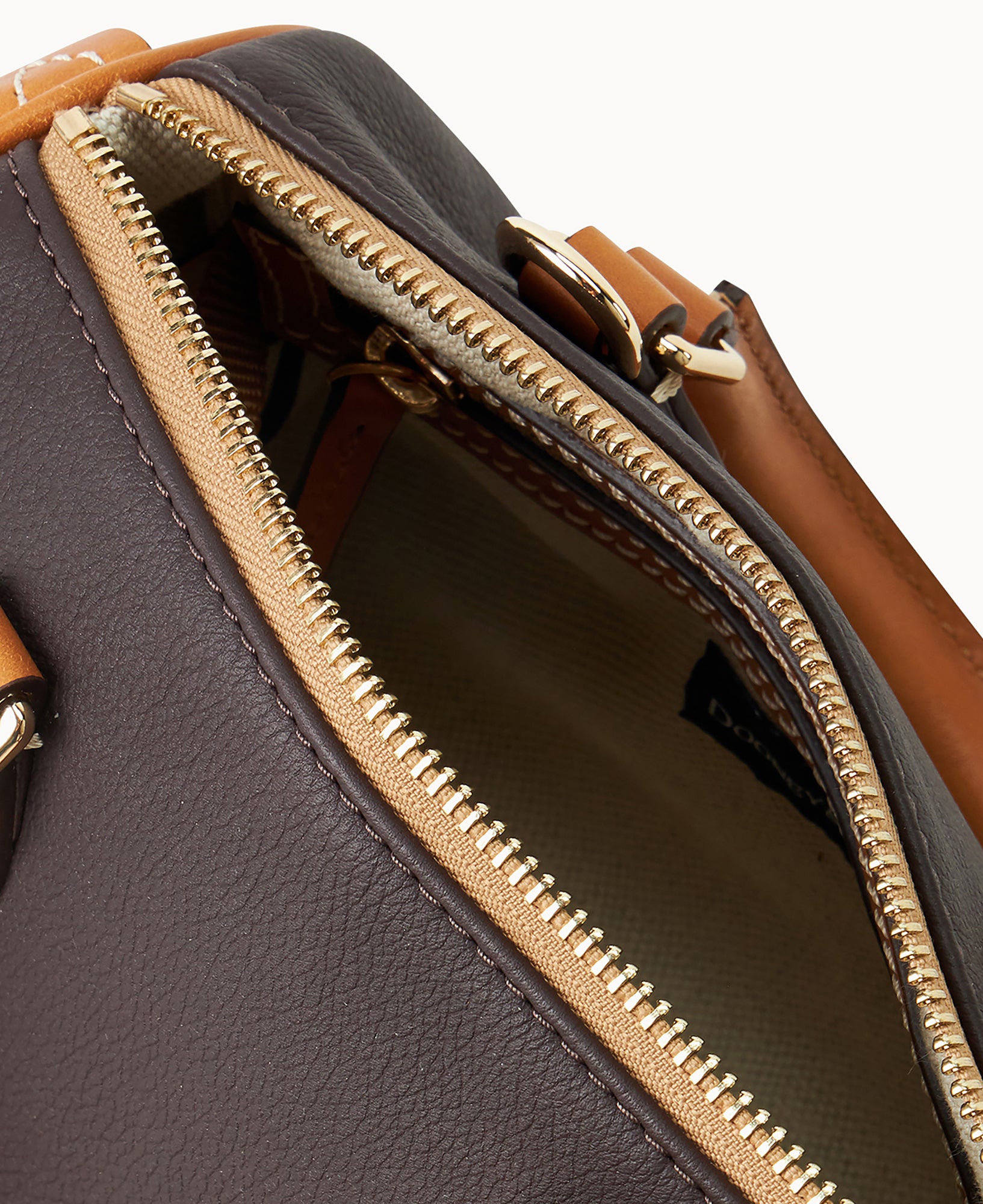 Sorrento Barrel Satchel 20 - Image 10