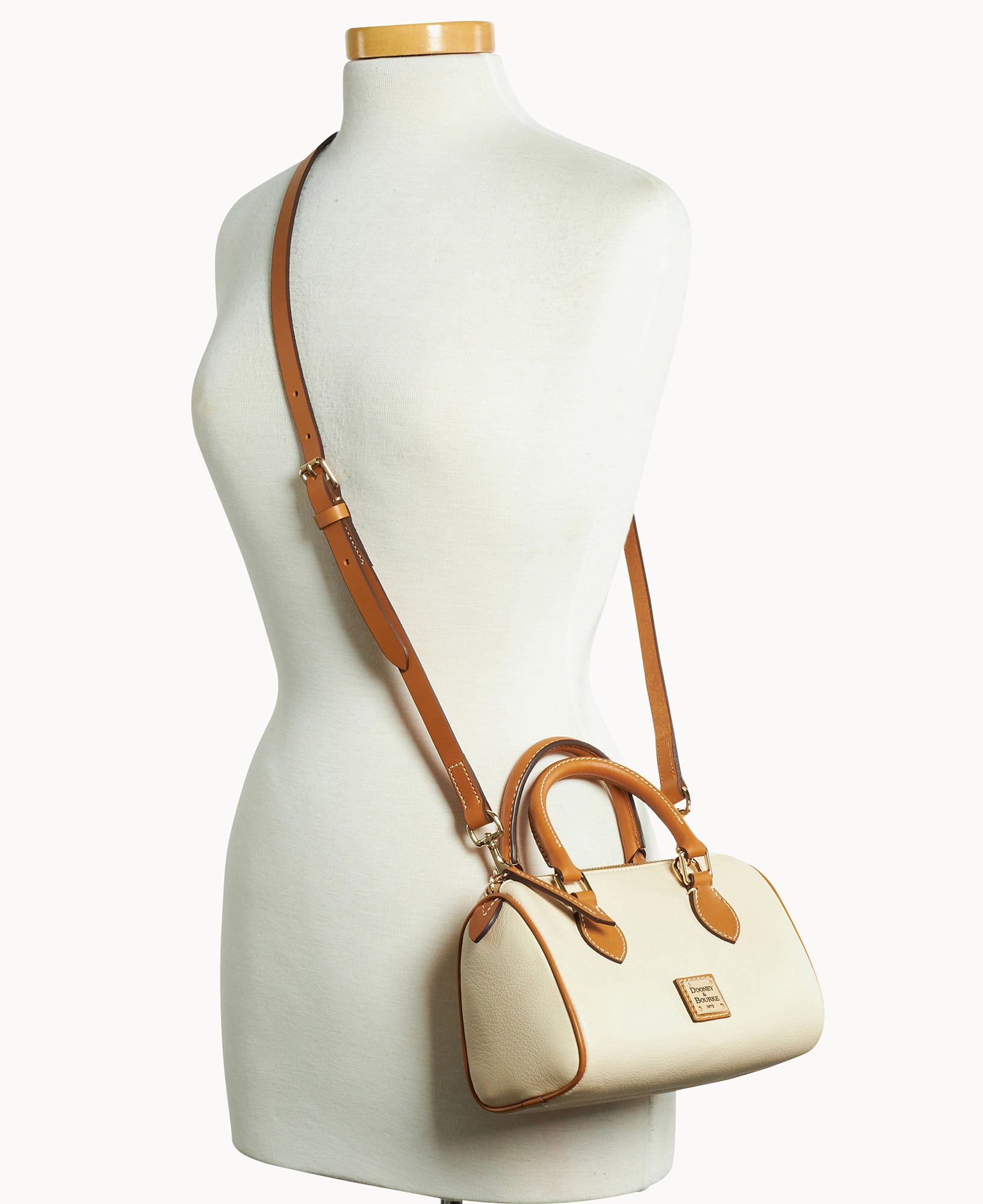 Sorrento Barrel Satchel 20 - Image 15