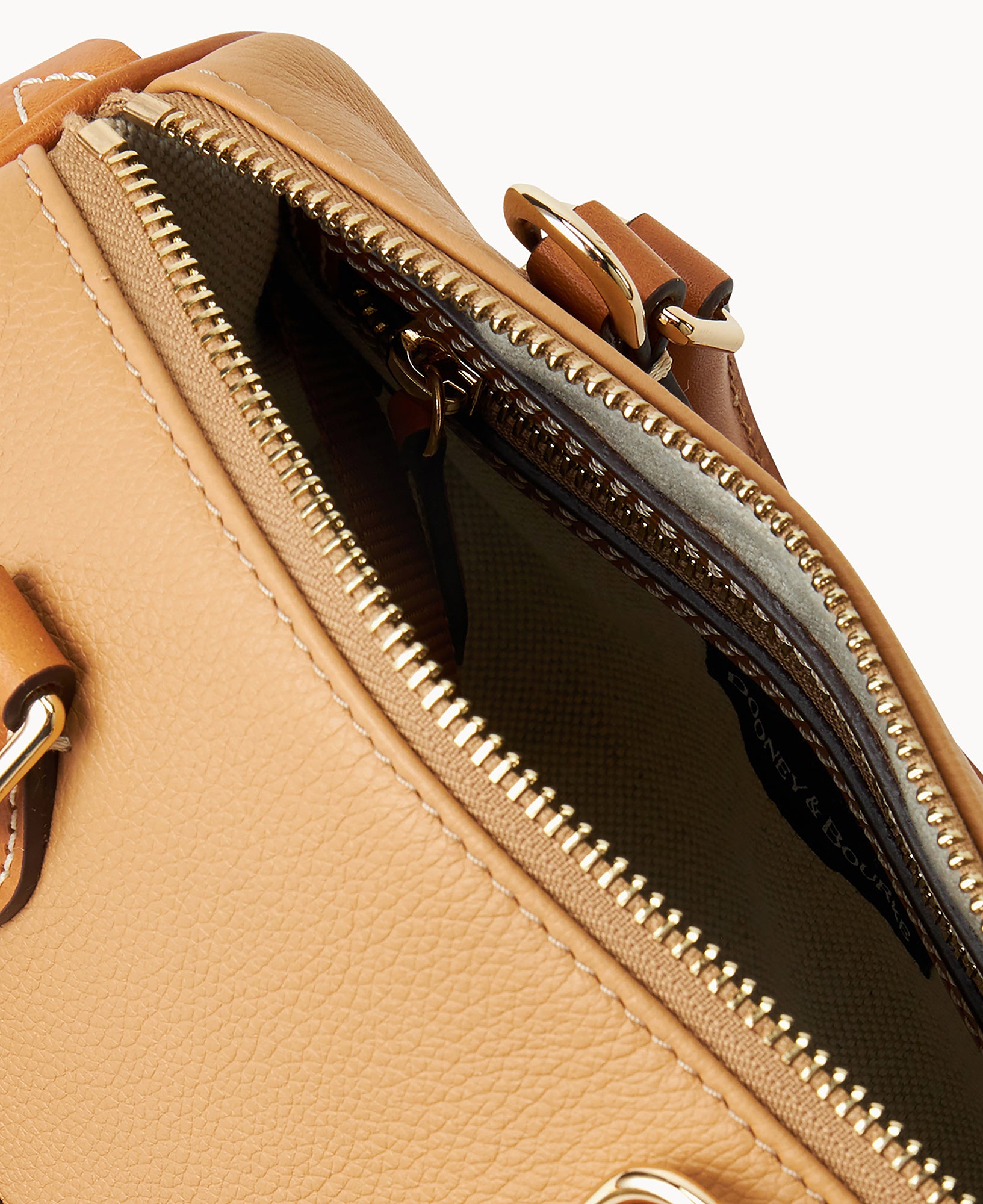 Sorrento Barrel Satchel 20 - Image 18