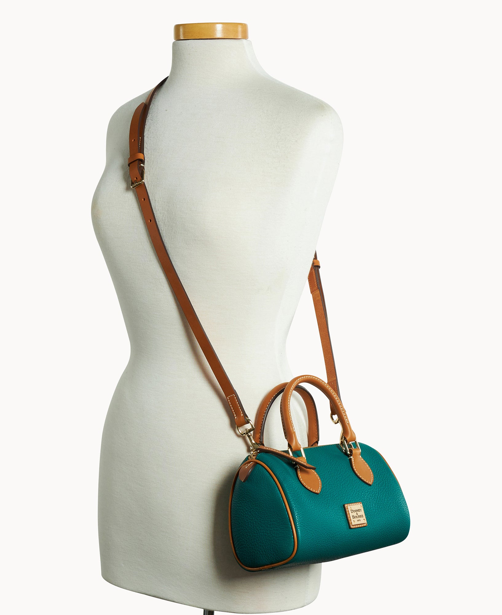 Sorrento Barrel Satchel 20 - Image 23