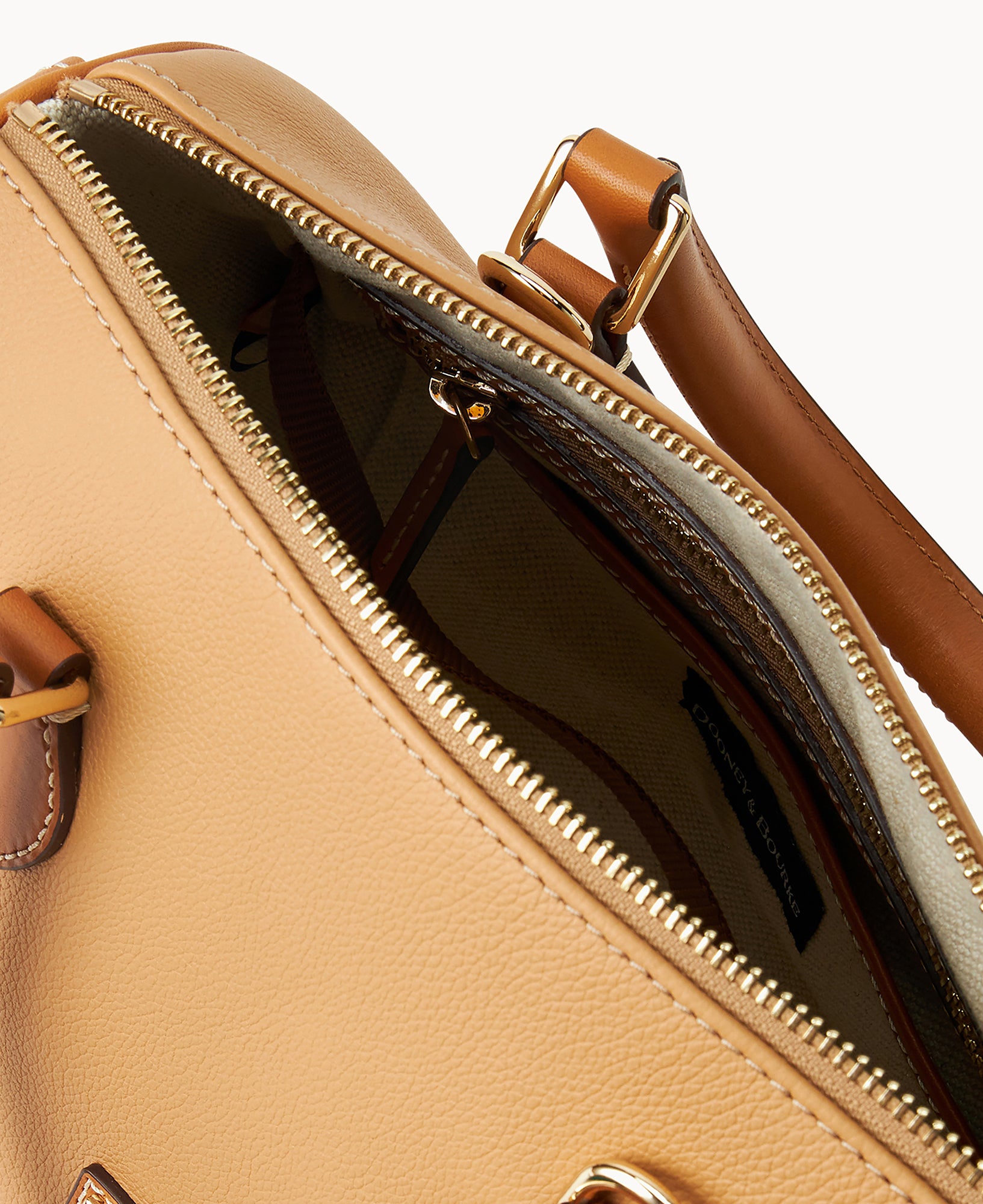 Sorrento Barrel Satchel 25 - Image 18