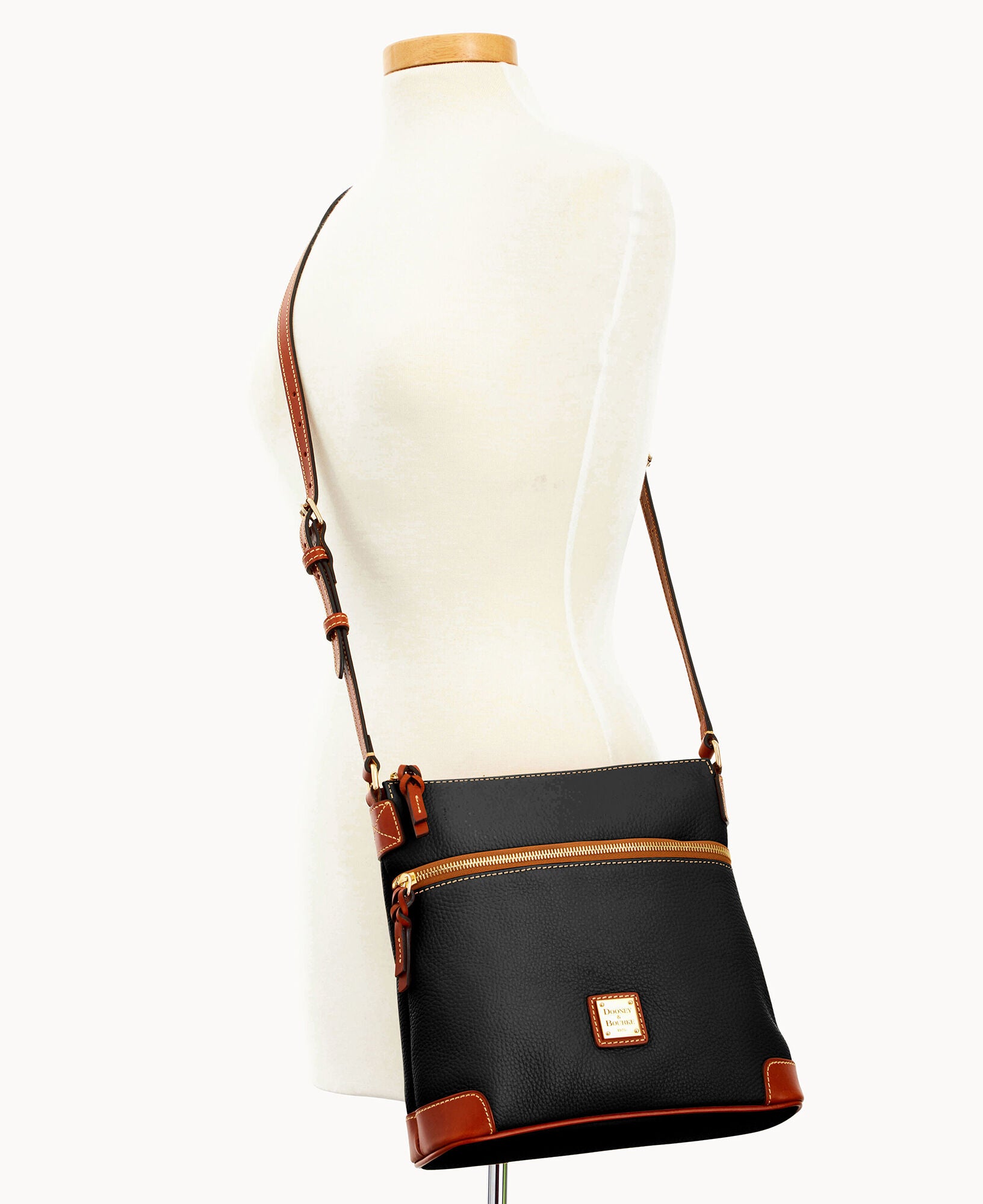 Pebble Grain Crossbody - Image 9