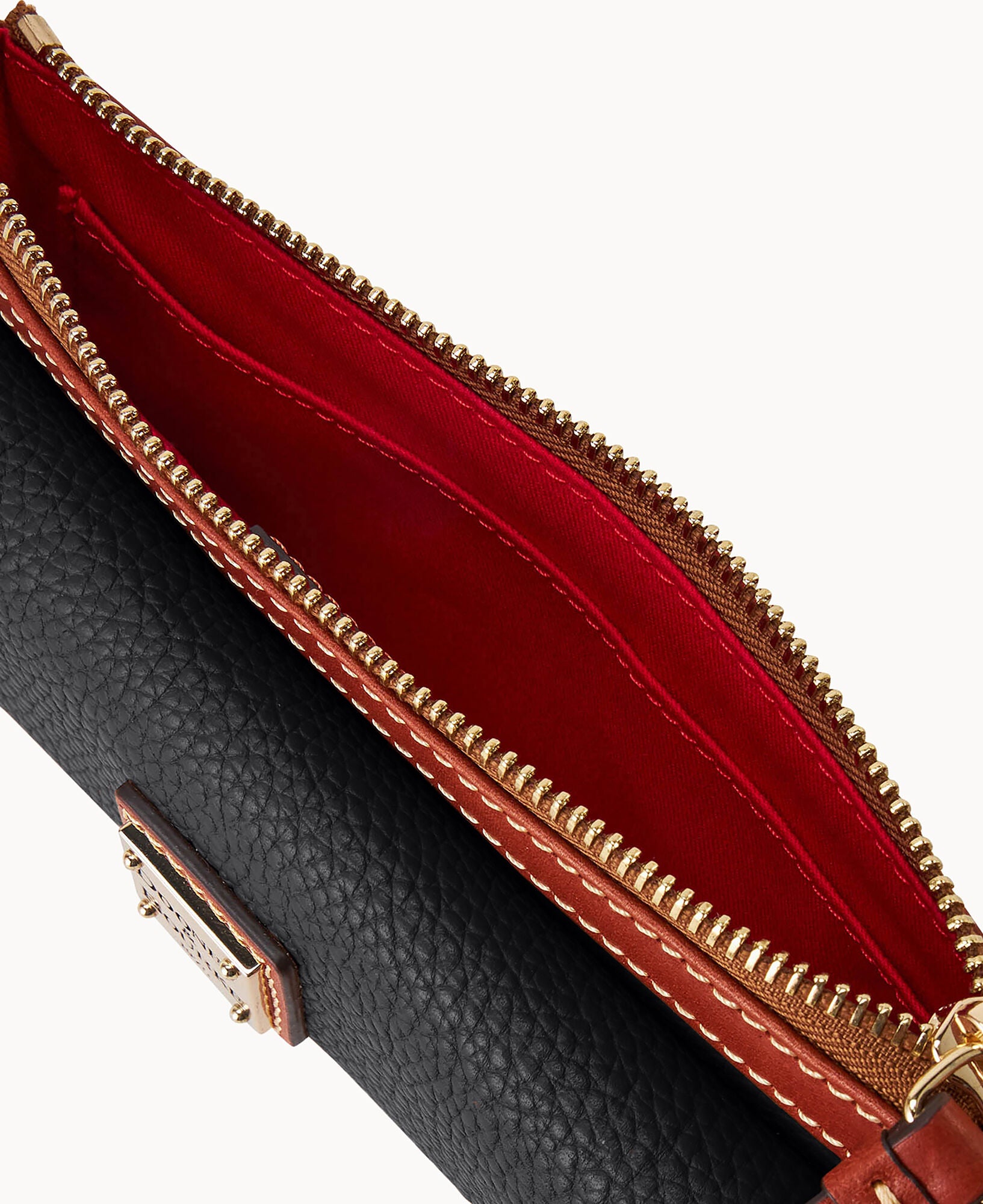 Pebble Grain Pocket Wristlet - Image 21