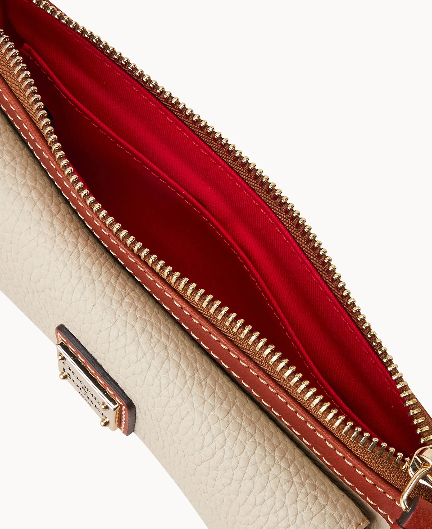 Pebble Grain Pocket Wristlet - Image 3