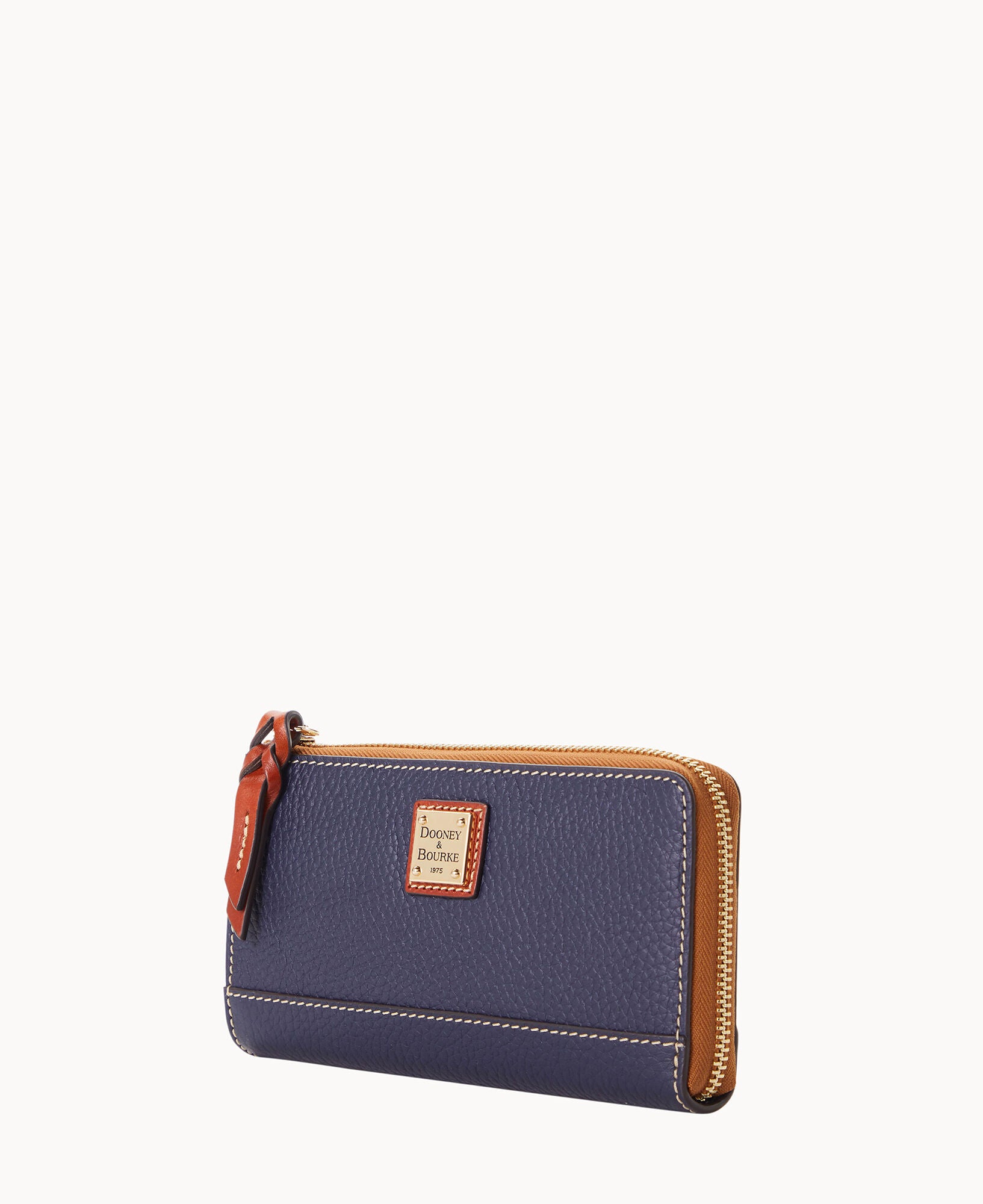 Pebble Grain Folded Zip Wristlet - Image 22