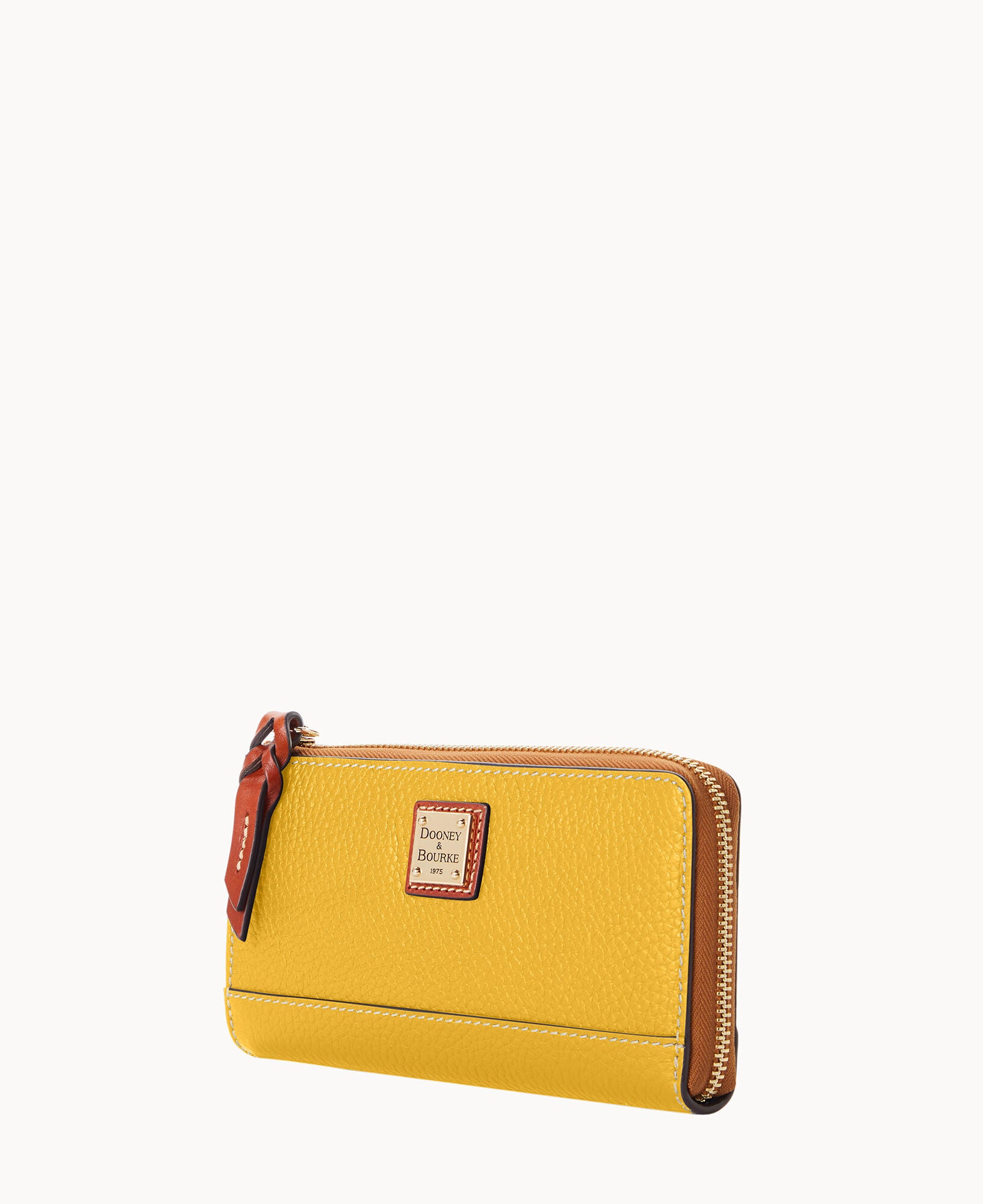 Pebble Grain Folded Zip Wristlet - Image 25