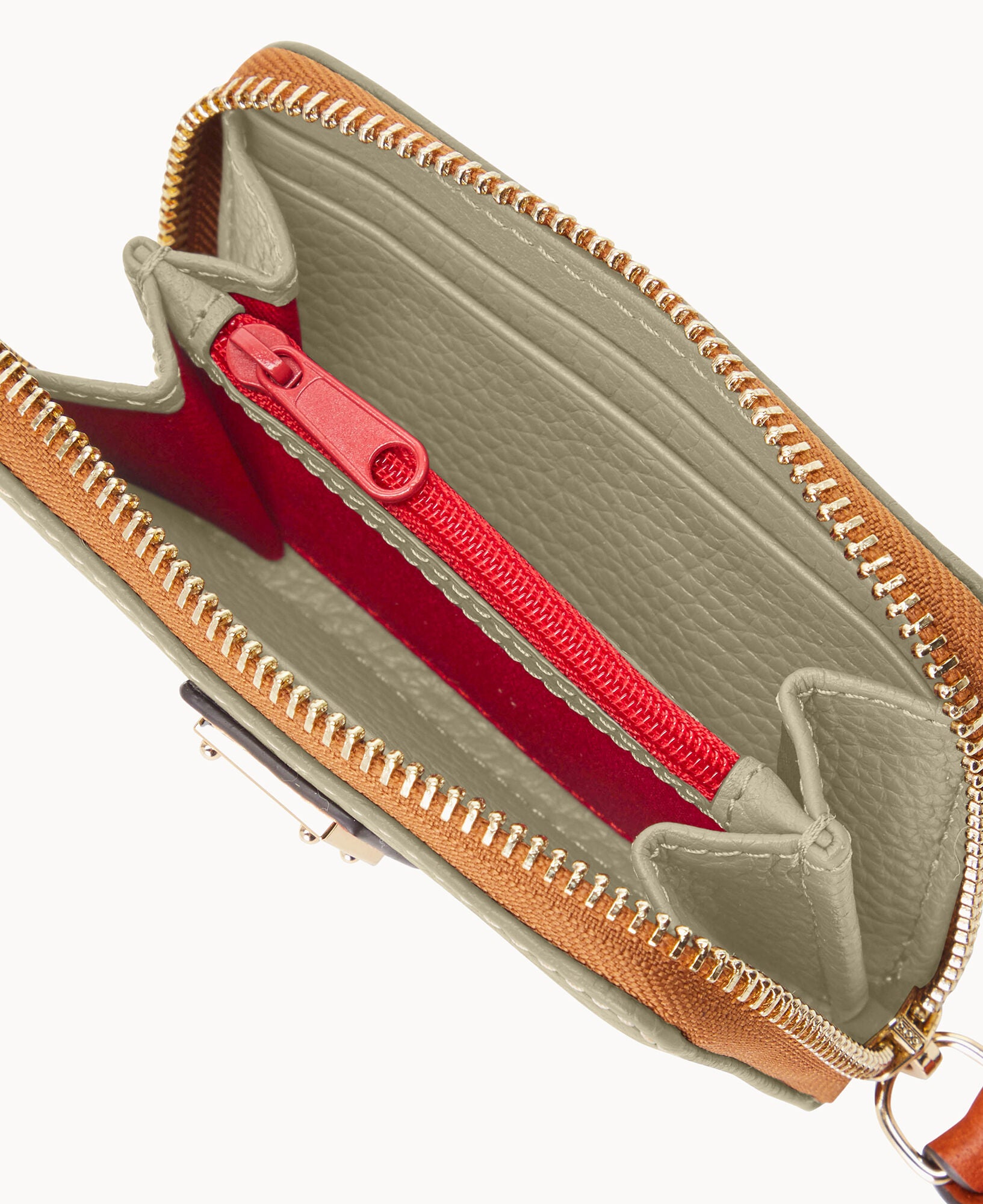 Pebble Grain Large Zip Around Credit Card Case - Image 12