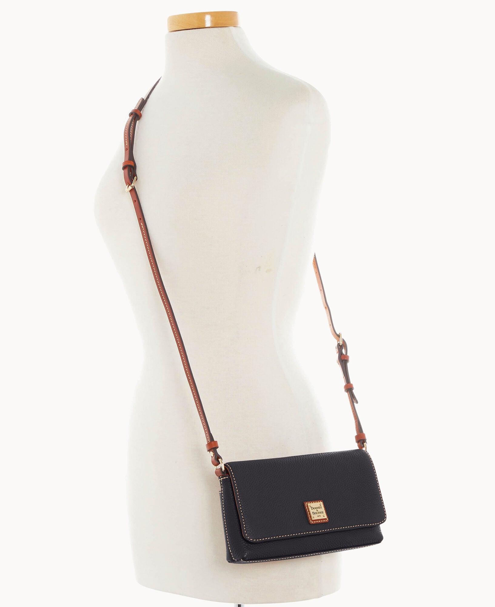 Pebble Grain Becca Crossbody - Image 21