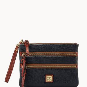 Pebble Grain Large Triple Zip Wristlet